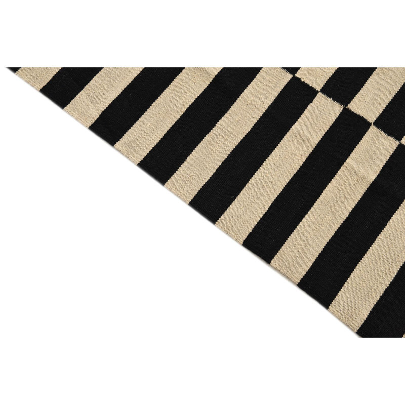 Tapis noir et blanc Orta