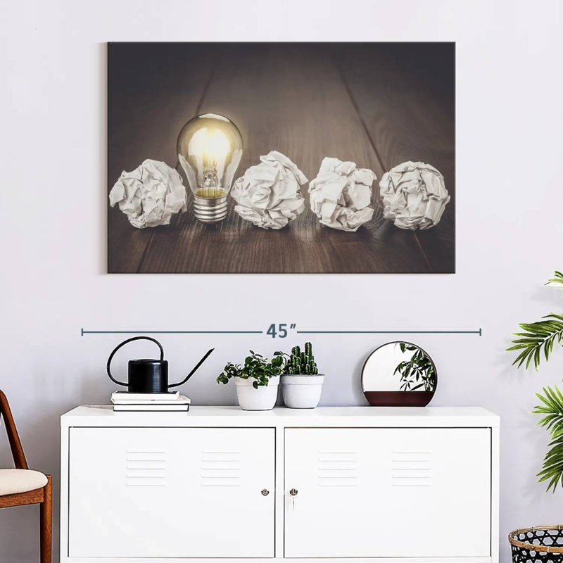 Alcaraz Bright Idea, 30" H x 45" W