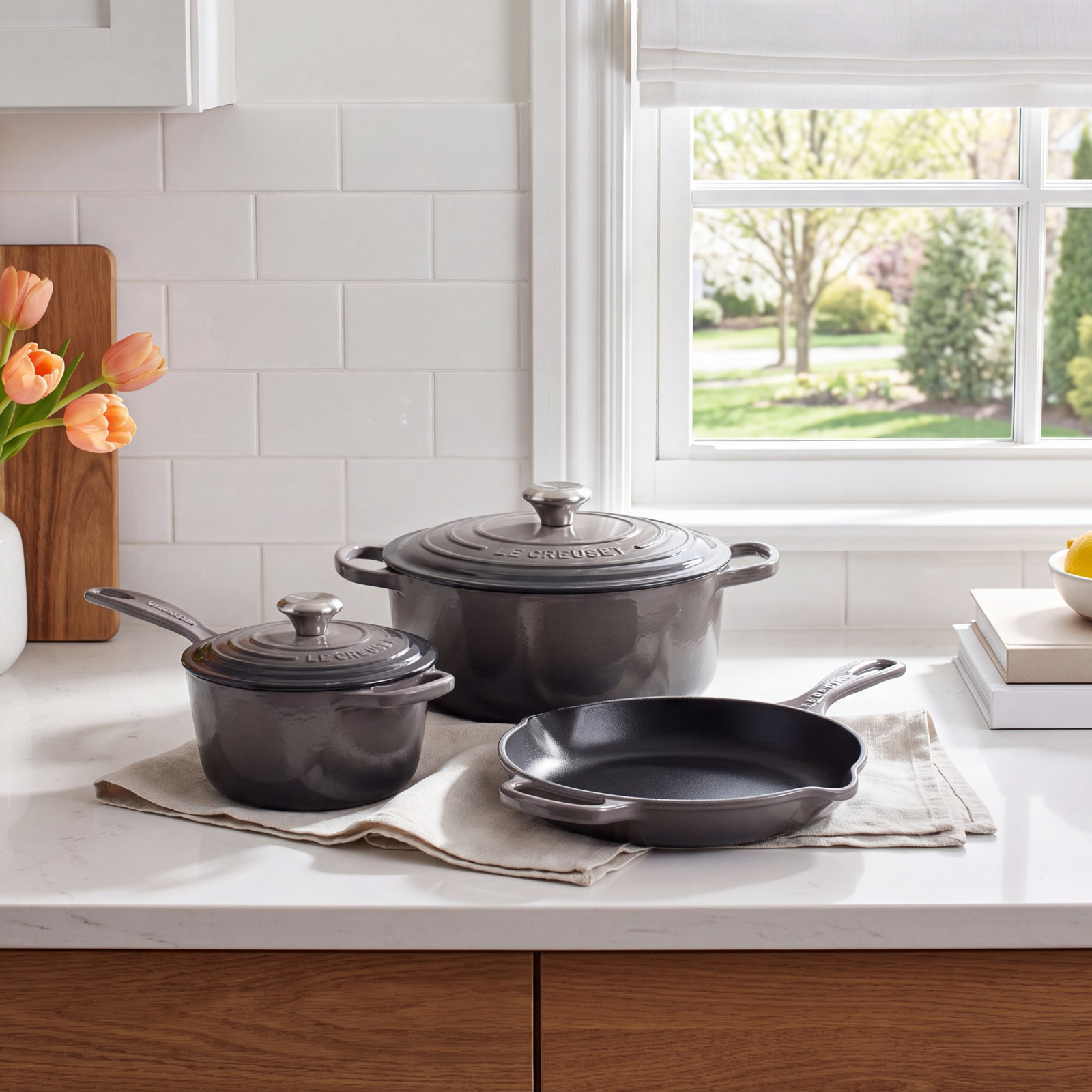 Le Creuset Signature 5-Piece Cookware Set, Oyster/Silver