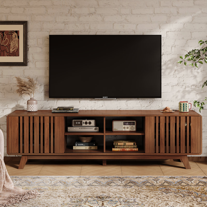 Meuble télé pour téléviseur de 75 po ou moins Regal, H 24 po x l 69,6 po x P 15,75 po, Brun