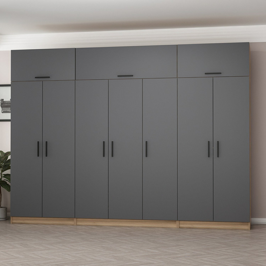 Kleiderschrank