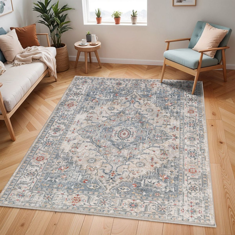 Beyanka Floral Machine Tufted Area Rug, Rectangle 160 x 220 cm