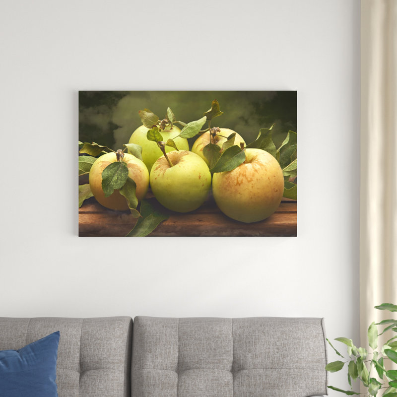 «Jills Green Apples I» par Rachel Perry, impression sur toile tendue, H 24 po x l 36 po x P 1,25 po