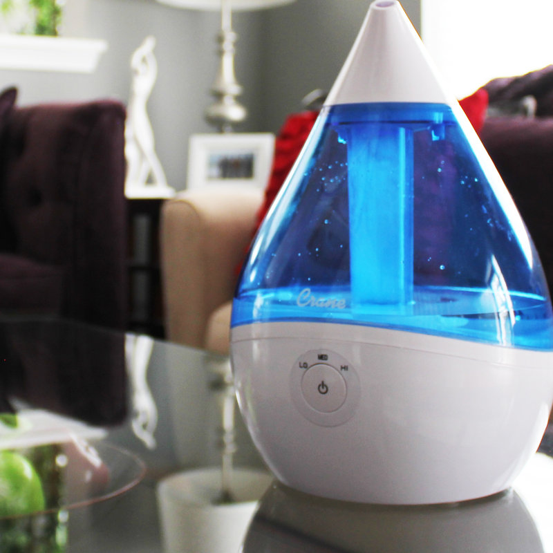 Blue and White Ultrasonic Cool Mist Humidifier, 1 Gallon