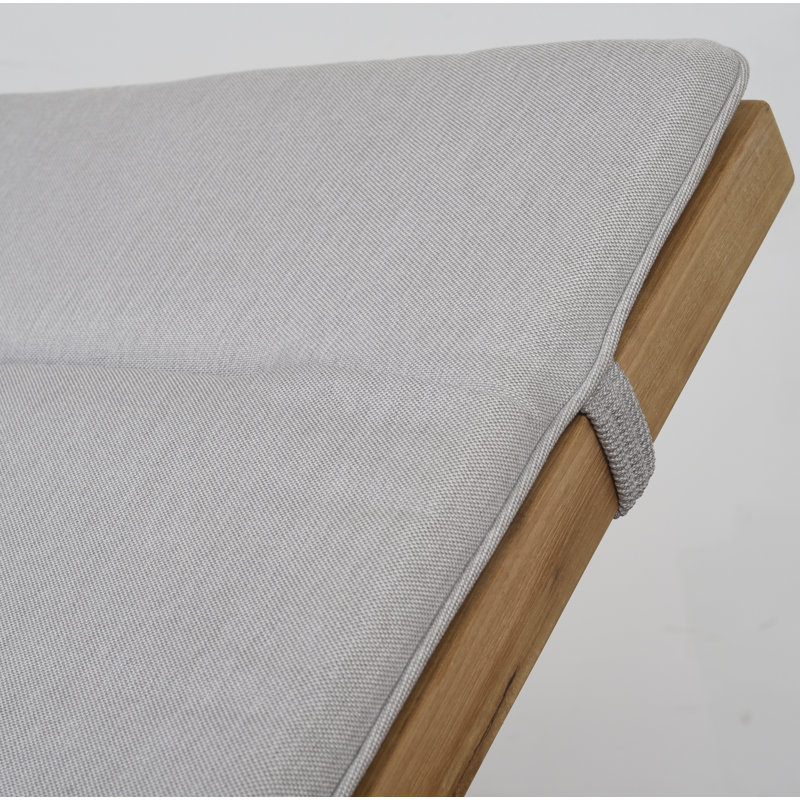 Castile Woodham Effie Cable-Knit Throw