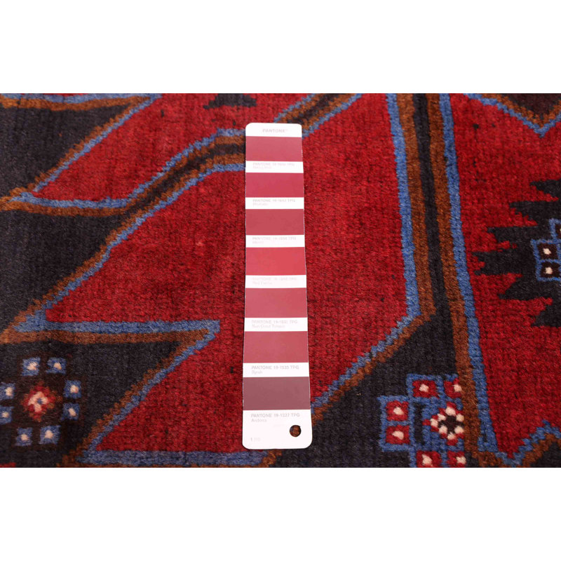 Tapis bleu marine Teimani 3 pi 7 po x 6 pi 3 po