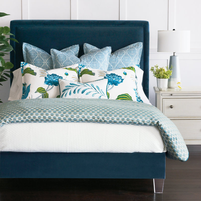 Clementine Lumbar Pillow Cover & Insert