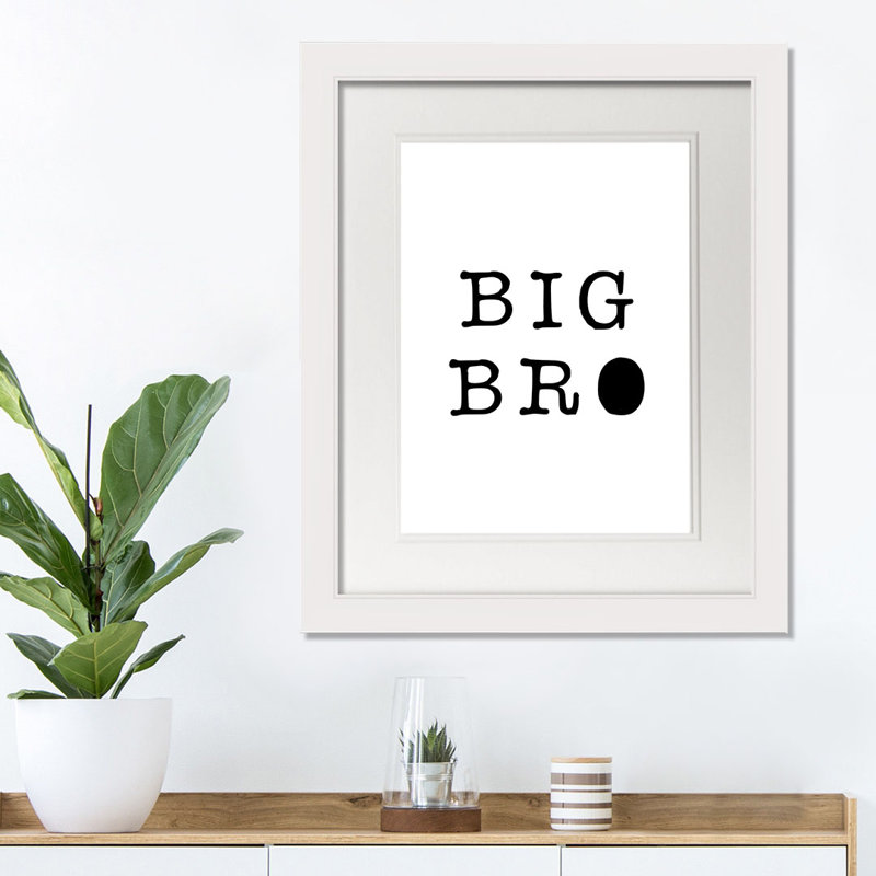 «Big Bro», art encadré, H 20 po x l 16 po x P 1 po