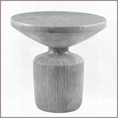 Table basse en fibre de béton gris patiné - utilisation intérieure / extérieure durable avec charme rustique