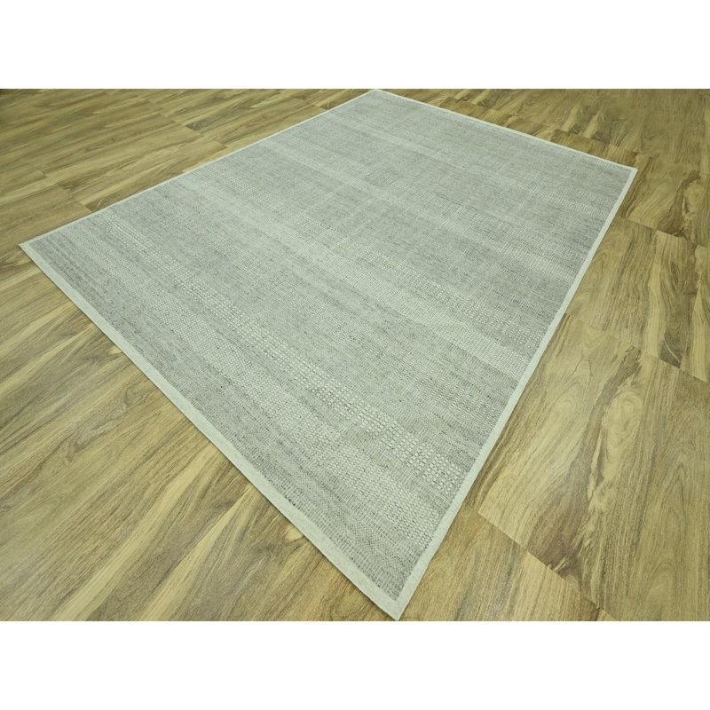 Tapis oriental gris moyen en laine naturelle nouée à la main 9 pi 1 po x 12 pi 1 po avec chaînes exposées