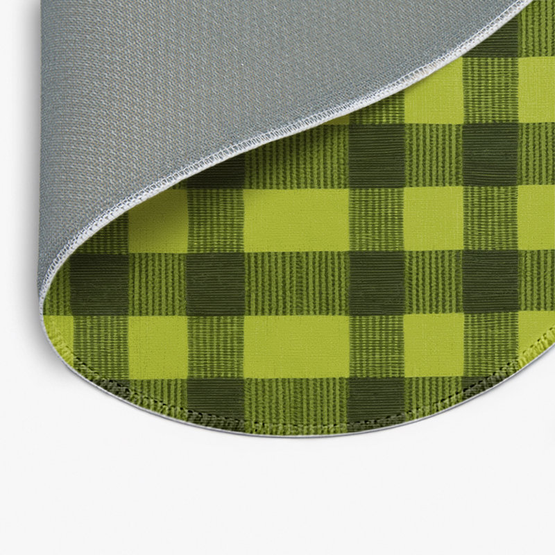 Checkered Green Indoor and Outdoor Area Rug, Round 5'