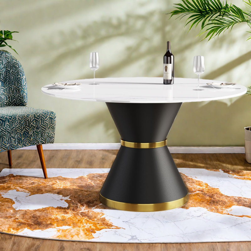 Tables de salle à manger modernes peu encombrantes, en pierre frittée et base en acier, idéales pour les réunions de famille