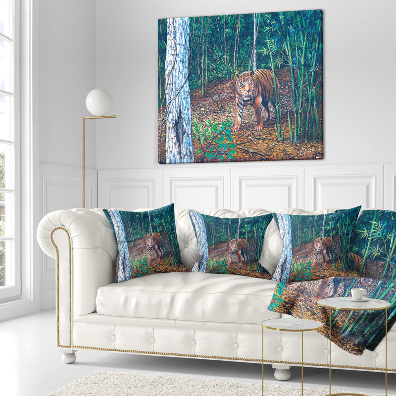 Tigre dans la forêt - Coussin imprimé animal, 16 po x 1 po, Coussin décoratif