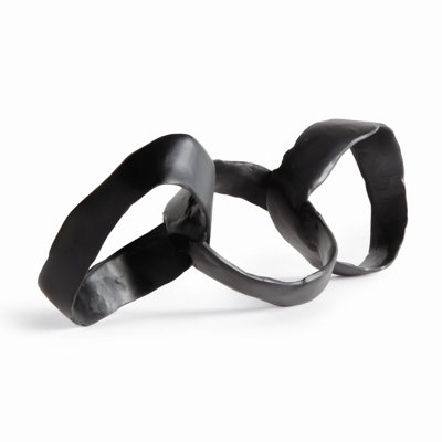 Sculpture à maillon de chaîne abstrait en aluminium coulé au sable en noir