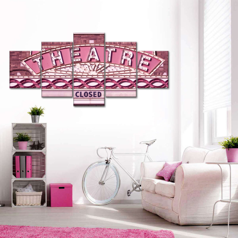 «Theatre» sur toile, reproduction de 5 pièces, H 42 po x l 92 po x P 1 po