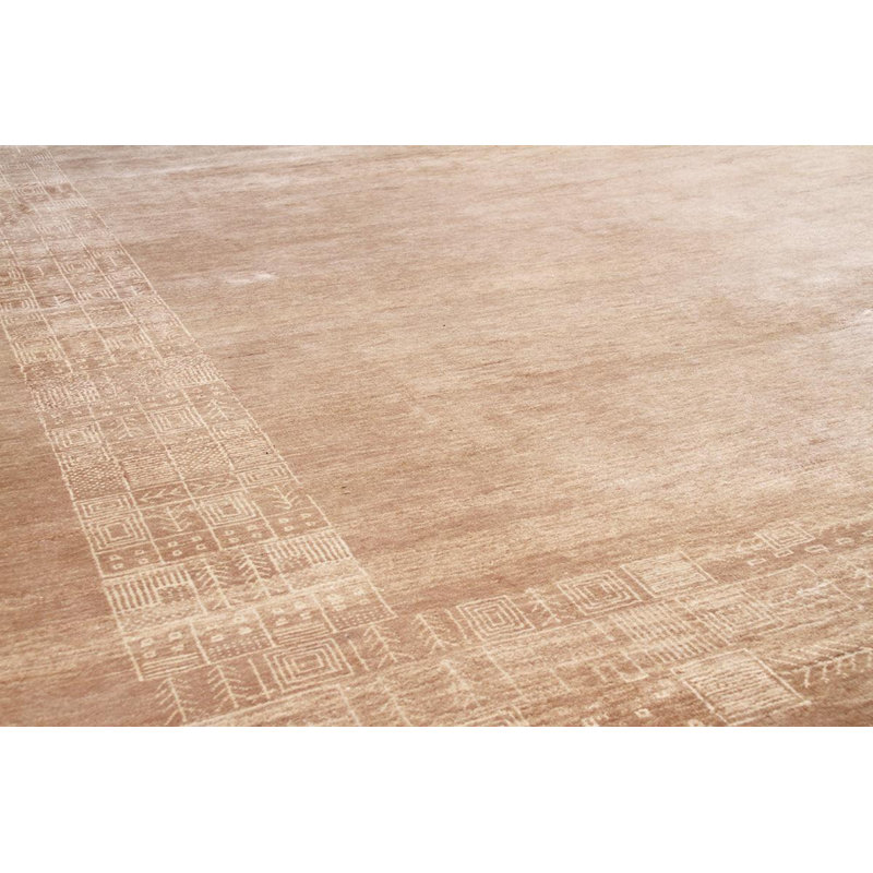 Oriental Area Rug in Beige