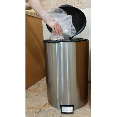 Plastic Trash Bags - 26 Count