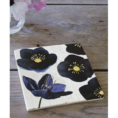 Trivet: ellébore noir sur neige