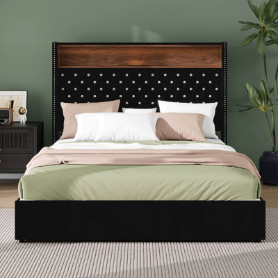 Grand lit tapissier en velours avec port USB et veilleuse, tête de lit capitonnée à oreilles de 52 po avec tablette de rangement et rivets