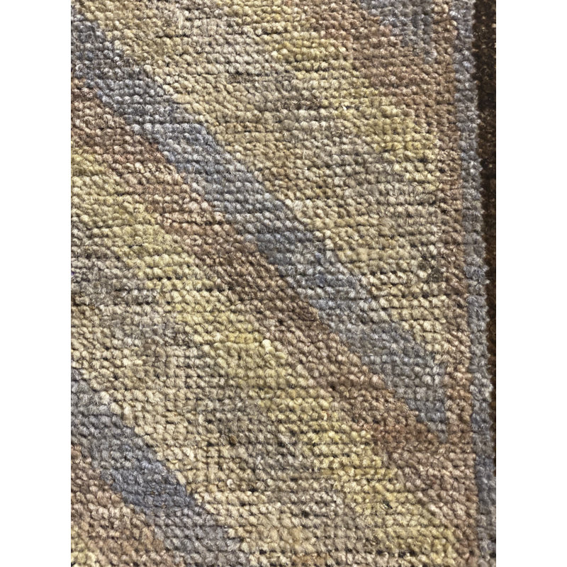 Khotan Wool Southwestern Area Rug in Ivory/Gray/Beige
