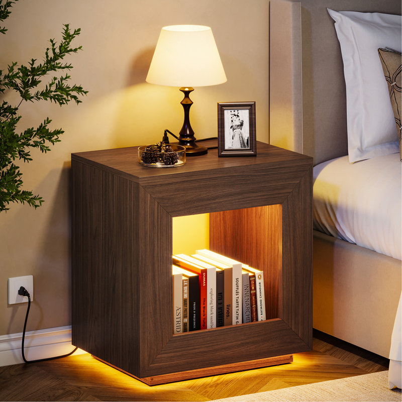 Table de bout en bois rustique, table d'appoint carrée à 2 niveaux avec tablette de rangement, table d'appoint de style industriel