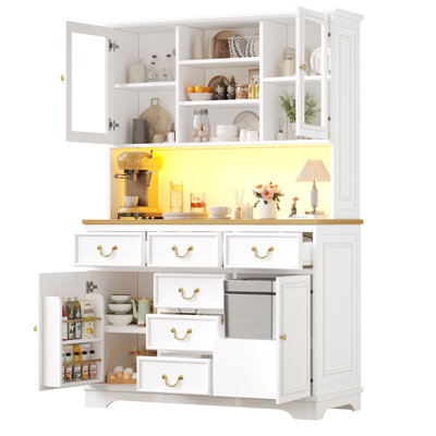 Kitchen Pantry