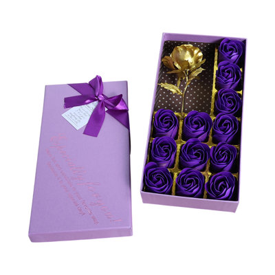  Faux fleurs artificielles en soie artificielle Simples fleurs de savon en forme de têtes de roses avec parfums 12 têtes de roses et une rose
