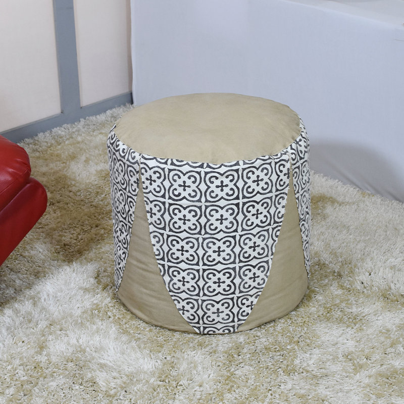 BAH HOMES EN CUIR ROND EN CUIR BEIGE ET ÉCOLOGIQUE À LA MAIN - 18 po x 18 po x 18 po, de forme ronde, de couleur beige, de conception contemporaine, de cuir de toile, de coton recyclé rembourré, de pouf de salon, de salle d'étude, de patio et de bureau