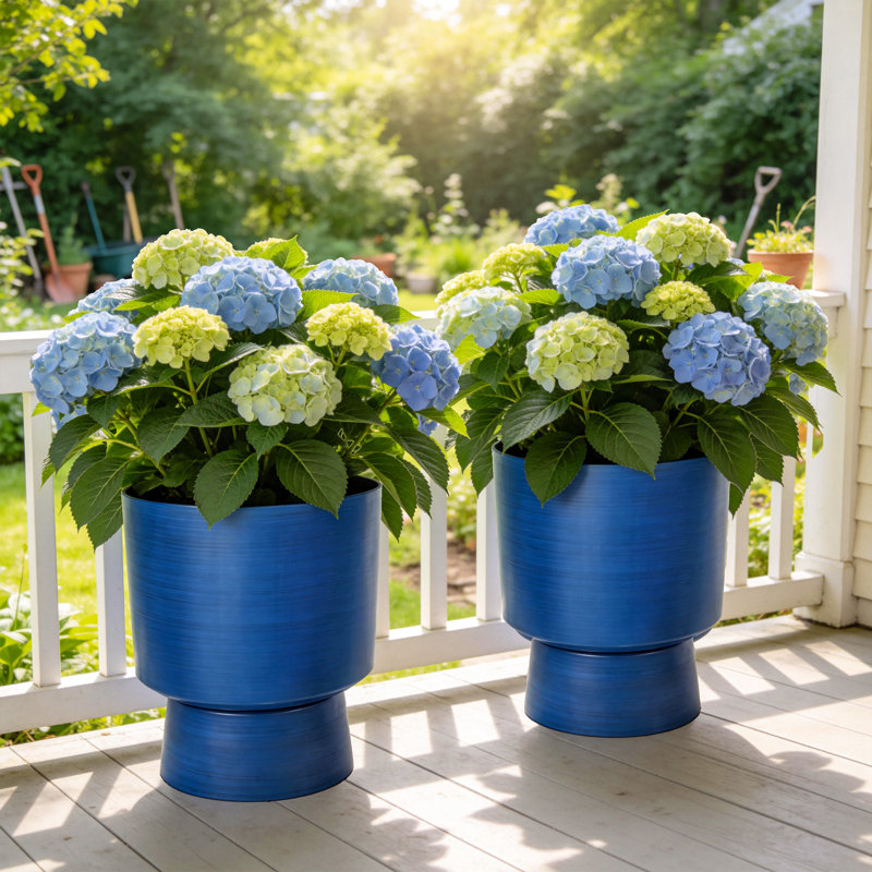 Pots à fleurs 16,75 po Modern Urn, Bleu