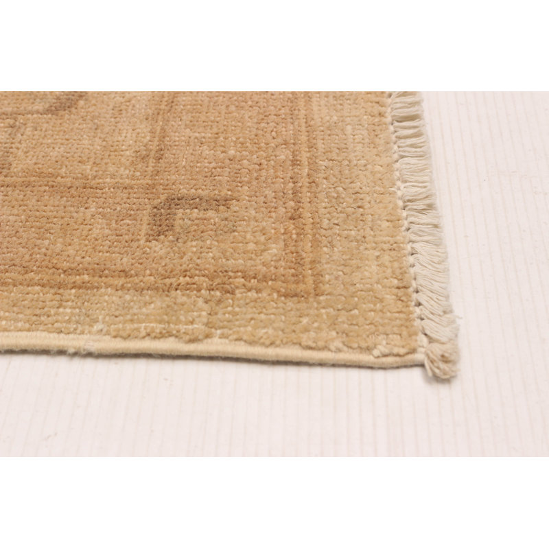 Tapis ivoire noué à la main unique 8 pi 1 po x 9 pi 11 po Chobi