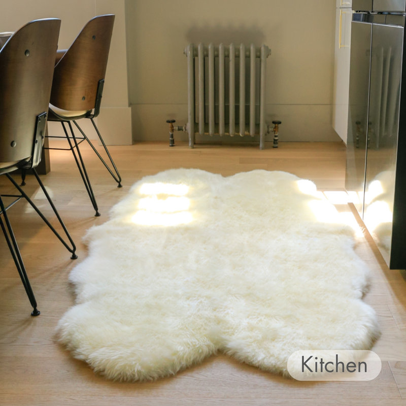 Novelty Colello Solid Color Handmade Sheepskin 3.5' x 6' Area Rug in Natural