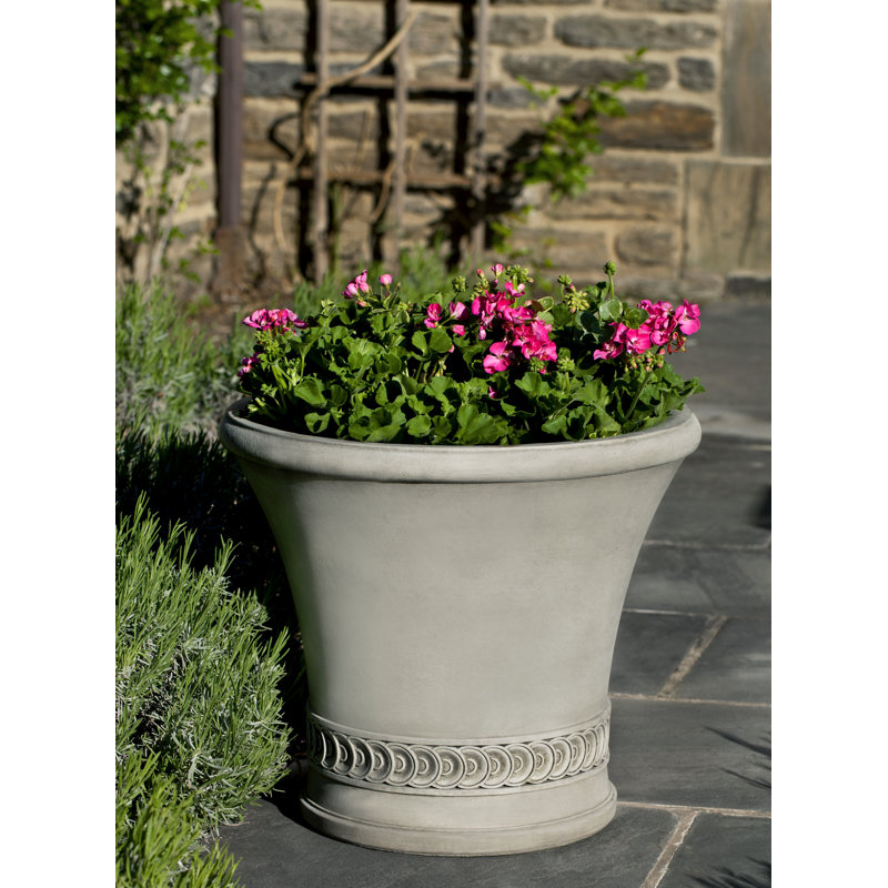 Pot de fleurs en pierre moulée Vallier, Pierre grise