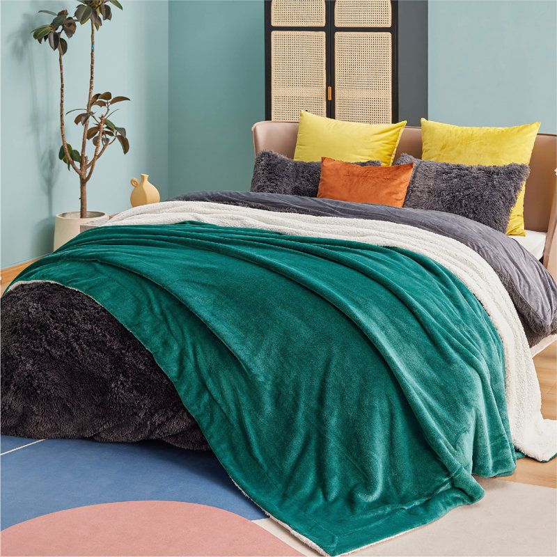 Bedsure Fitted Sheet Deep - Bed Sheets Extra Deep Pocket made of Soft Brushed Microfiber for Bed, 130cm x 130cm, Forest Green