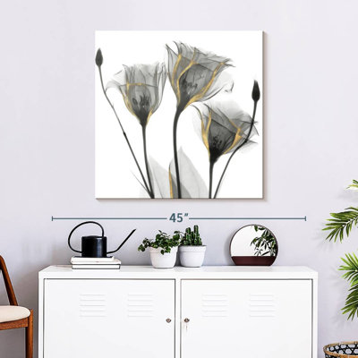 Harnek Gold Embellished Gentians