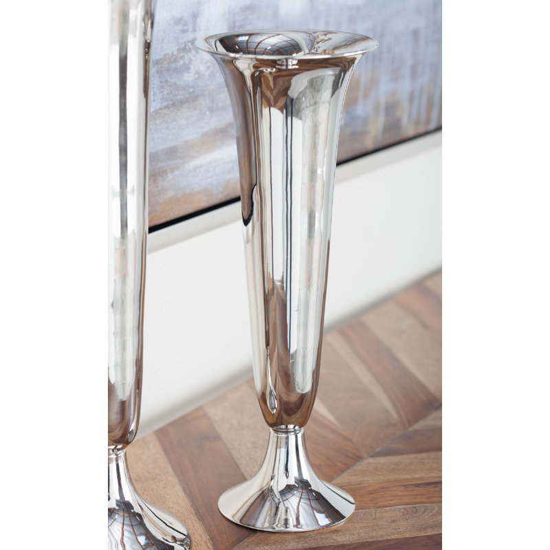 Vase de table en aluminium, H 14 po x l 5 po x P 5 po