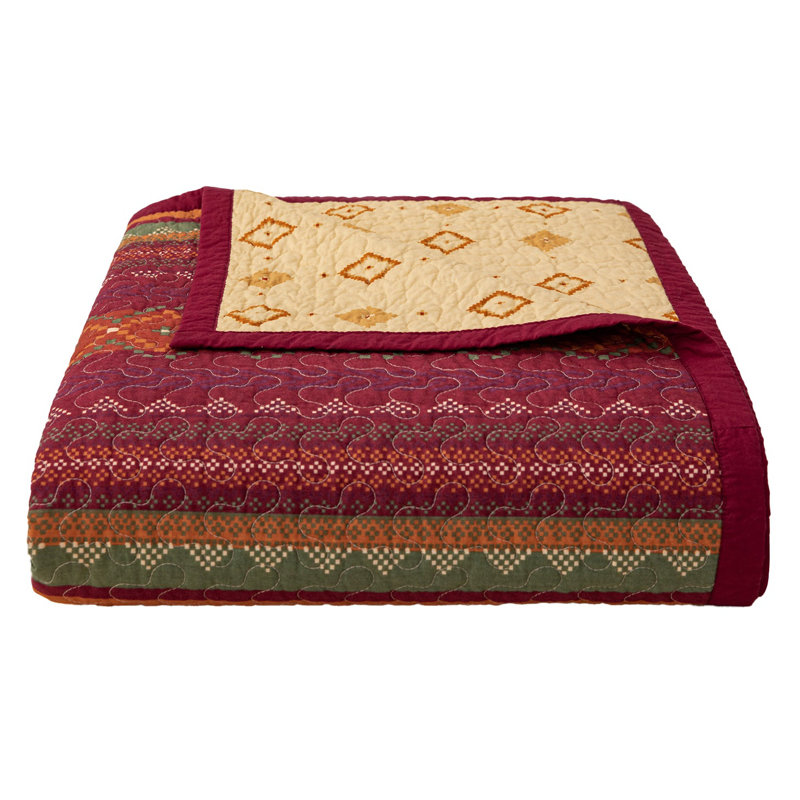 Solace Cotton Machine Woven Geometric Quilt, King Quilt + 2 Shams