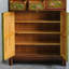 Armoire d'appoint moderne peinte à la main