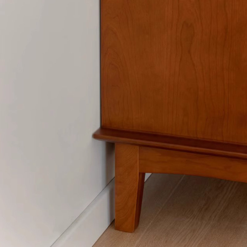 Nordic mid-style solid wood sideboard