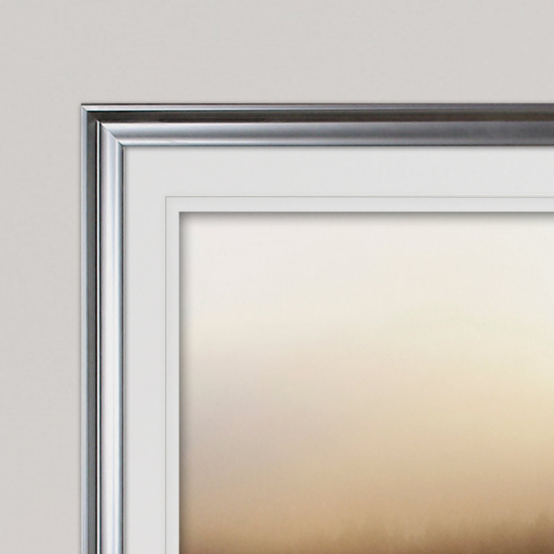 « break of aube », reproduction de peinture à l’acrylique encadrée, H 30 po x l 40 po x P 1,5 po, Argent
