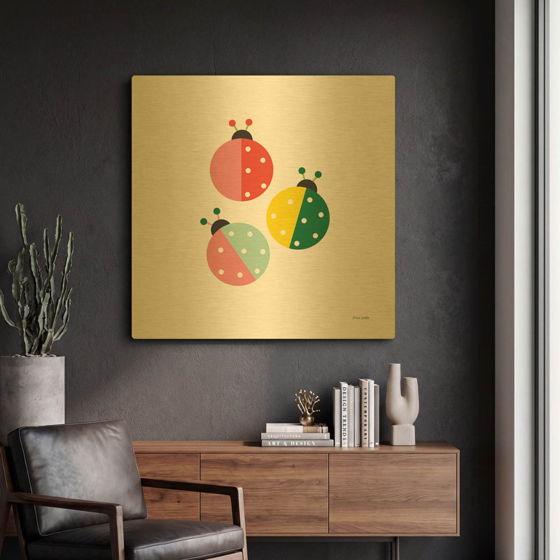«Ladybugs Three» par Ann Kelle, art mural en métal doré, 36 po x 36 po, 36 po x 36 po