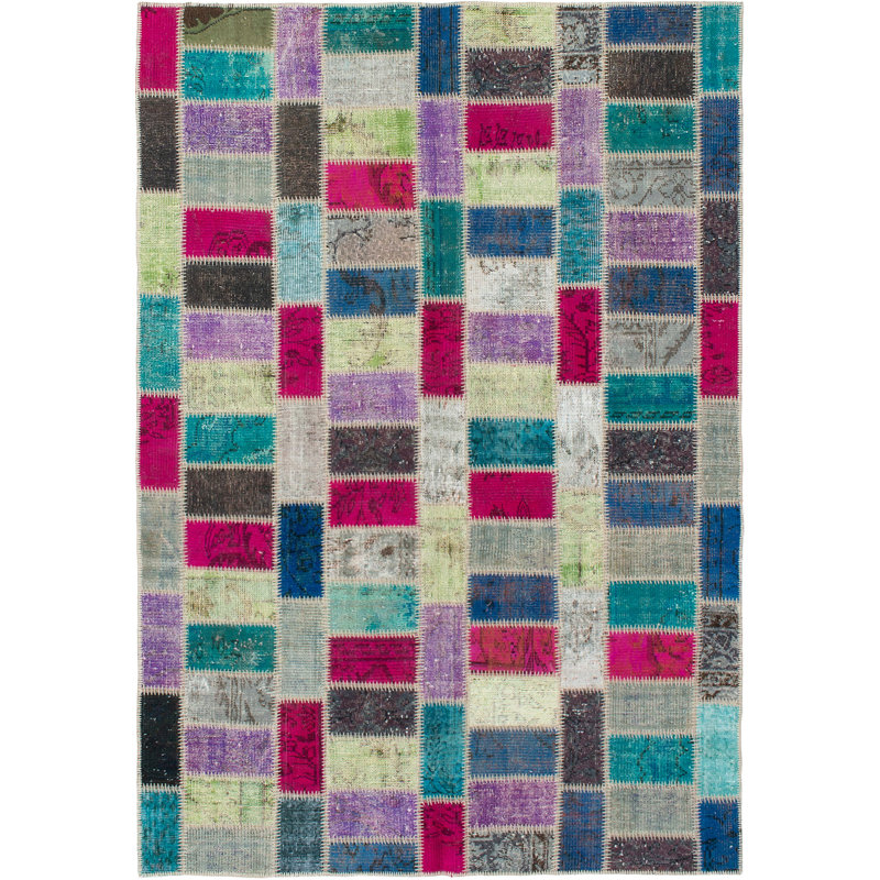 Tapis unique en laine noué à la main style Kosak des années 2010 de 5 pi 6 po x 8 pi rose / vert / beige Kallam