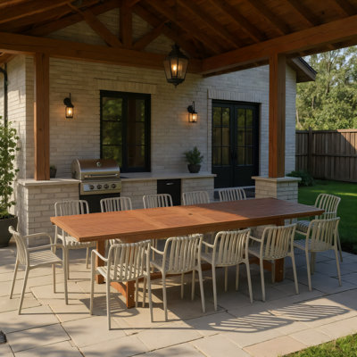 Ensemble de table de salle à manger extensible rectangulaire 13 pièces Whately | Bois d'eucalyptus | Idéal pour la terrasse, la table brune et les chaises beiges