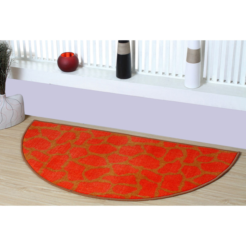 Sapana Animal Print Indoor Rug, Half Round 1'8" x 3'4"