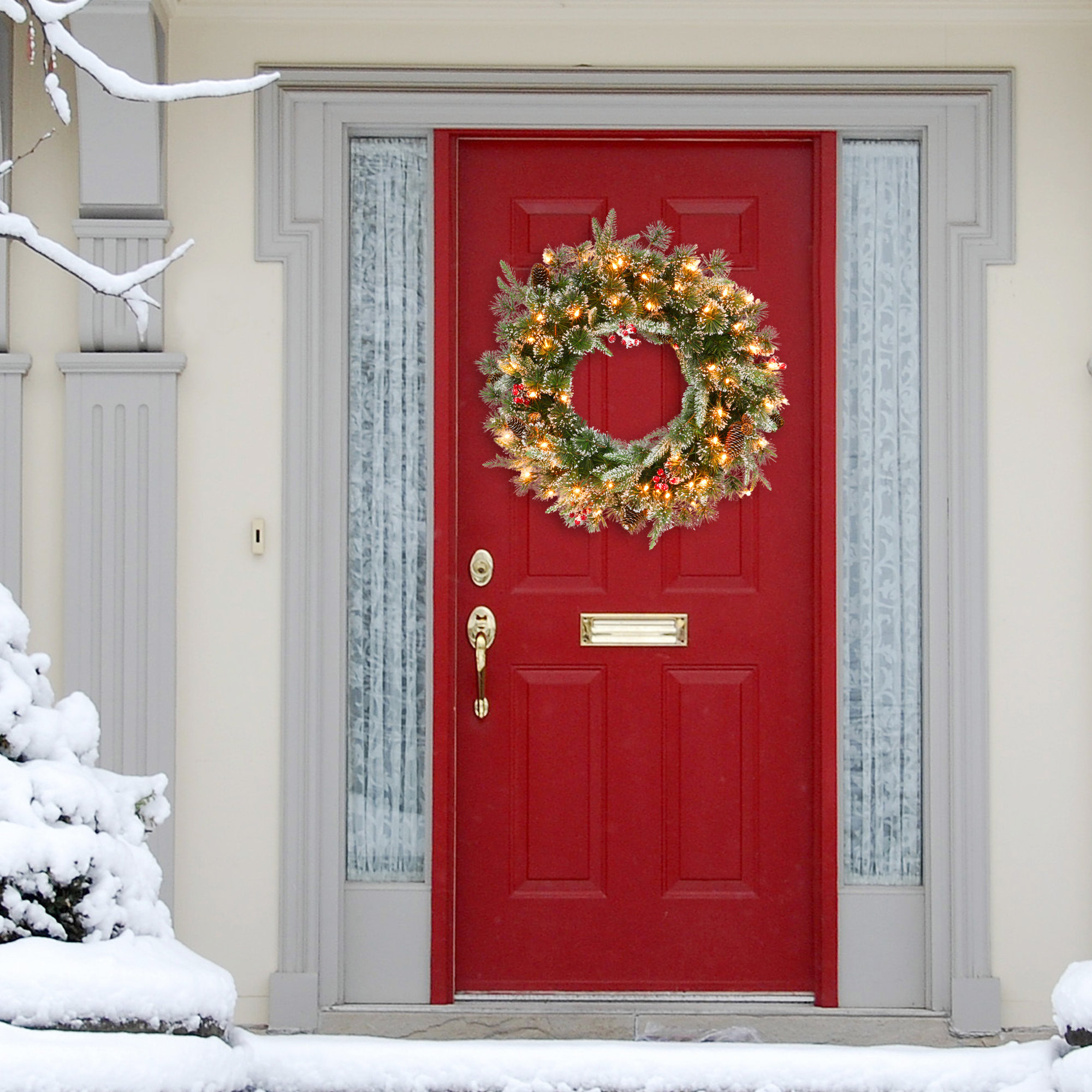 24'' Faux Pine Lighted Wreath