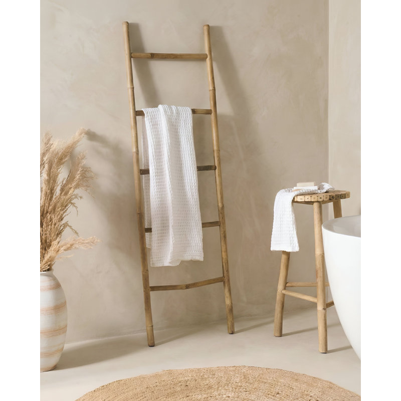 Wood 5 Freestanding Towel Stand