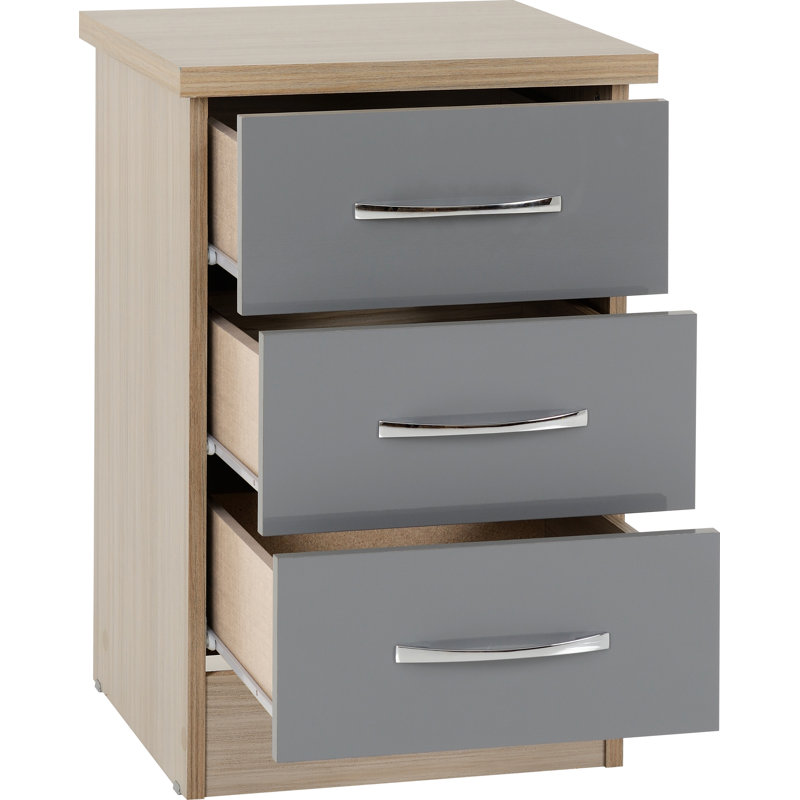 Cascio 4 Piece Bedroom Set, Grey