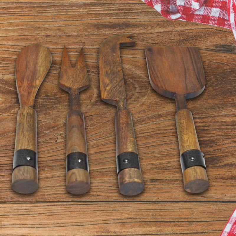 4 Piece Cheese Serving Set