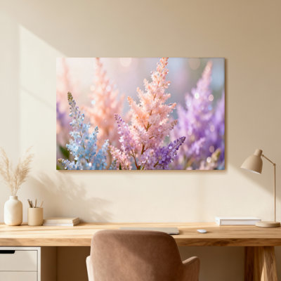 Plantes et fleurs fleurs pastel douces dans une douce lumière