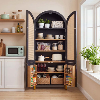 Armoire arquée de 71 pouces de hauteur avec portes en rotin et tablettes réglables, rangement de style campagne moderne pour la cuisine et la salle à manger