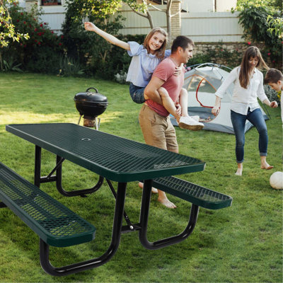 6 pi Table de pique-nique rectangulaire en acier pour l'extérieur, fabriquée pour les événements, spacieuse d'une hauteur de 28,99 po, surface en métal facile à nettoyer, polyvalente à l'extérieur et robuste, conception de 72 po